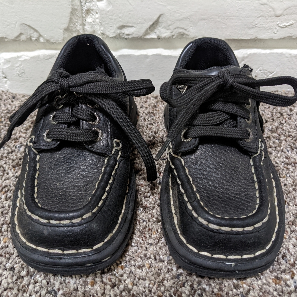 Thom McAn Experflex toddler shoes